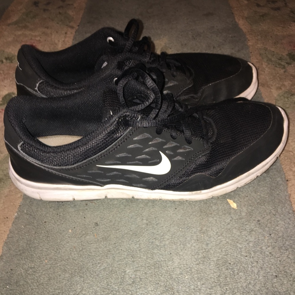 Nike shoes size 8.5